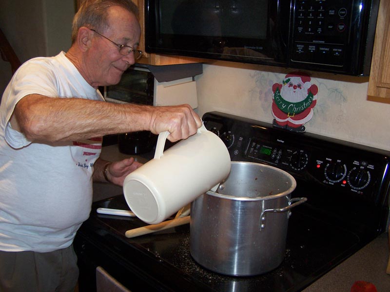 Add water to the gumbo pot